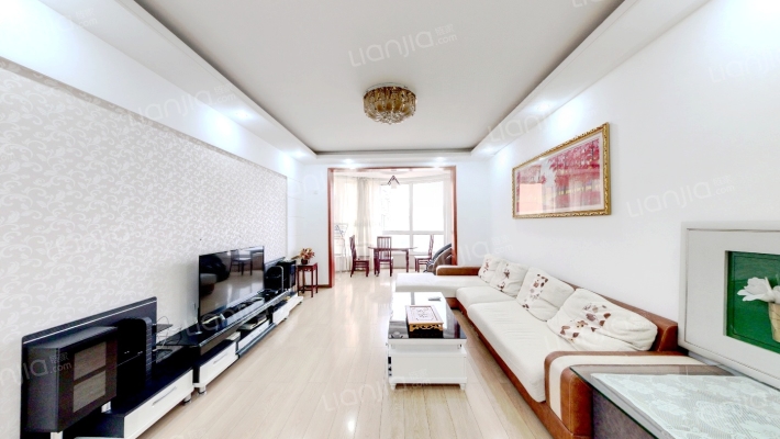 宝宇荣耀天地二手房实景图