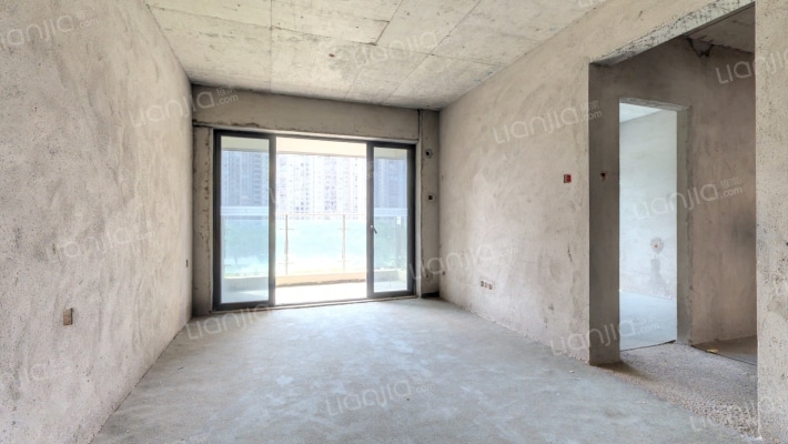 天铂公馆二手房实景图