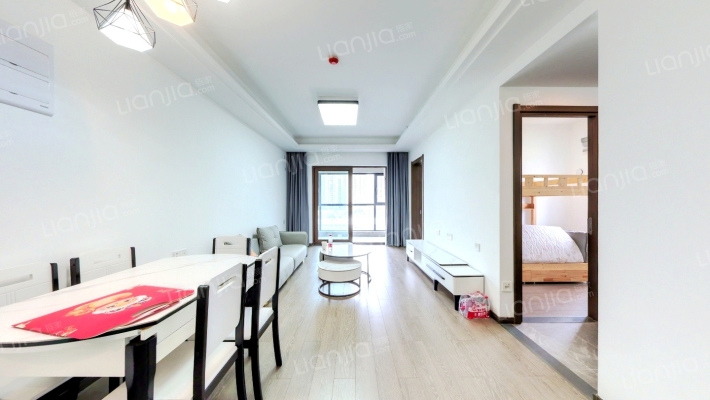 万科城阅峰上二手房实景图