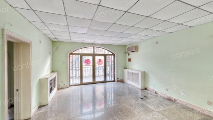 长实别墅二手房实景图