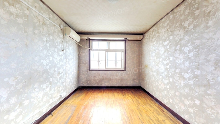 新陆花苑二手房实景图