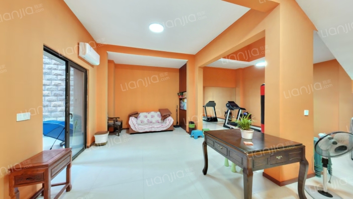 龙湖悠山郡二手房实景图