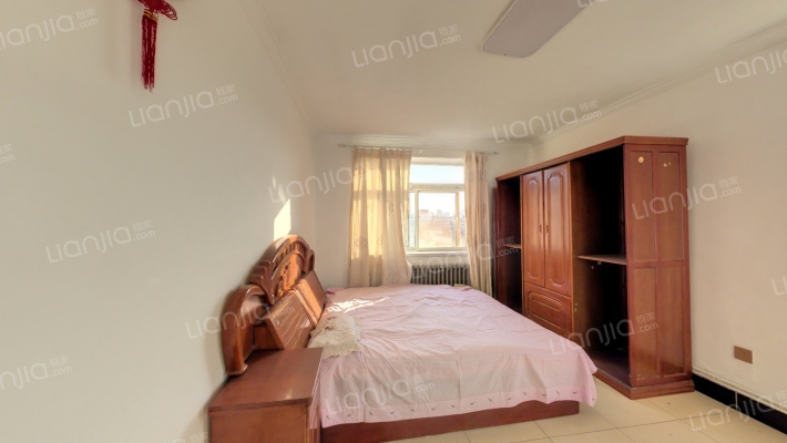 东岳楼二手房实景图