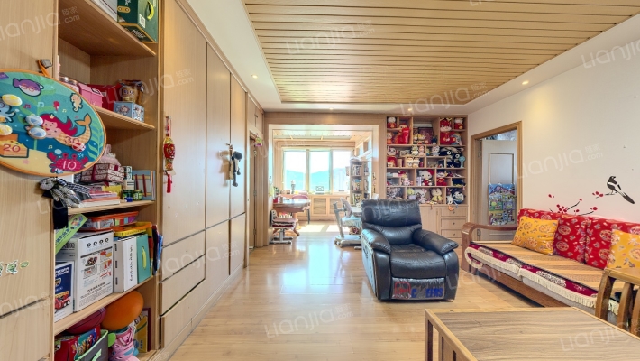 虹口大厦二手房实景图