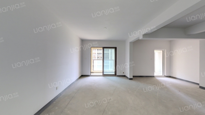 龙湖春江天玺二手房实景图