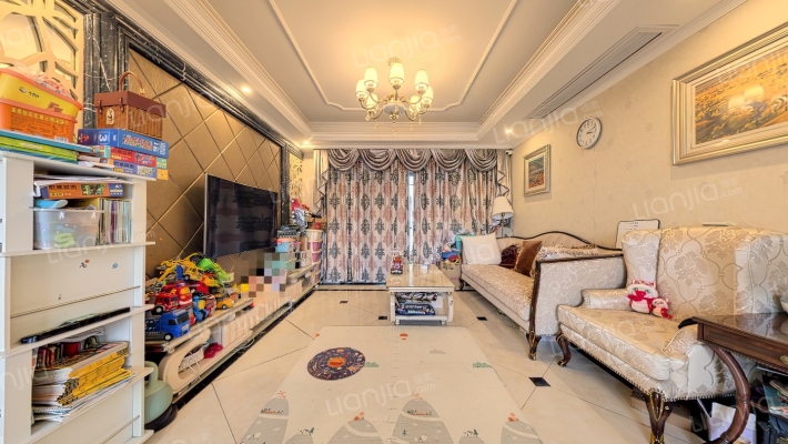 中梁天御三区二手房实景图