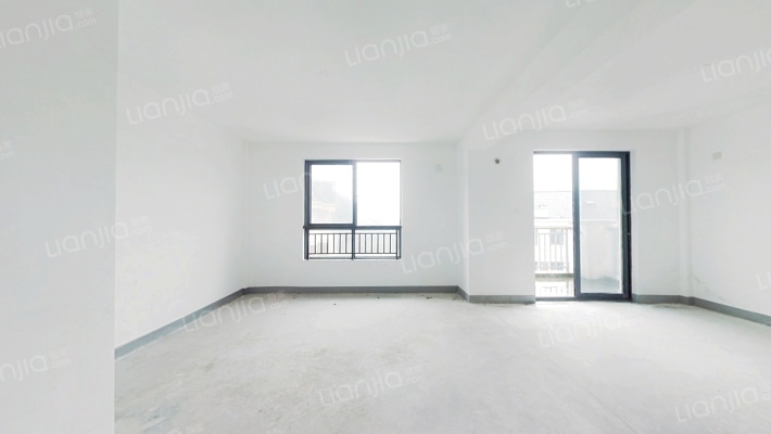 富豪天然居二手房实景图