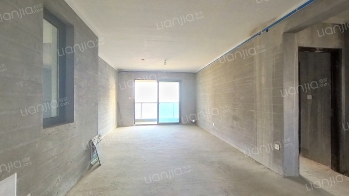 溪霞苑二手房实景图