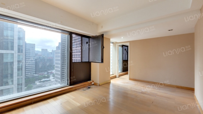 天泰金融广场B座二手房实景图