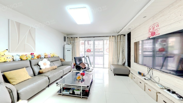 金色维也纳B区二手房实景图