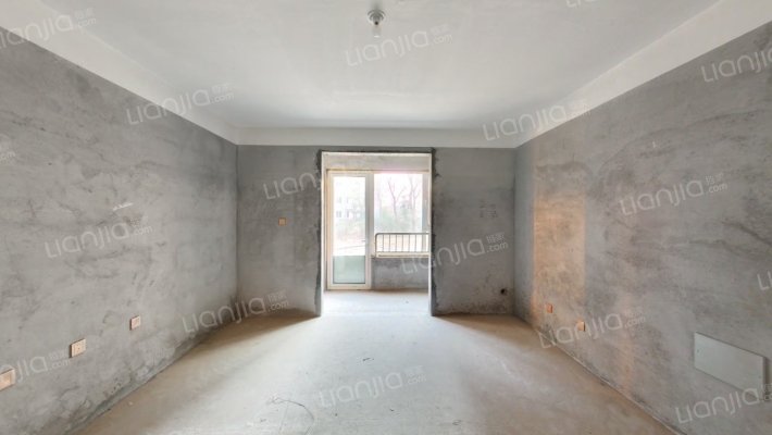 凯泽翡翠城二手房实景图