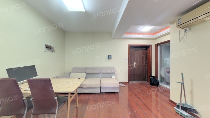 太仓世纪广场二手房实景图