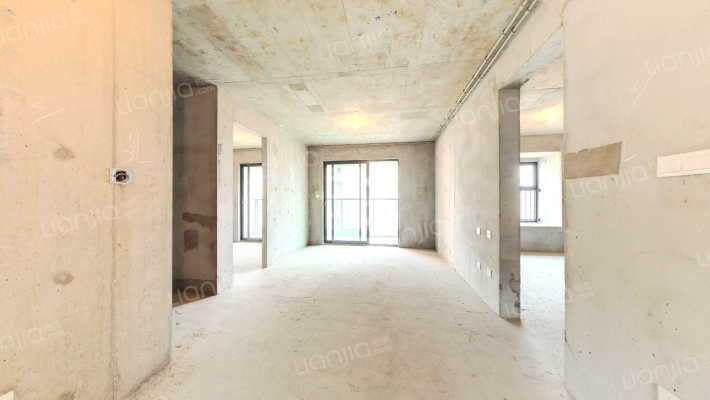 金地鹏达峯范二手房实景图