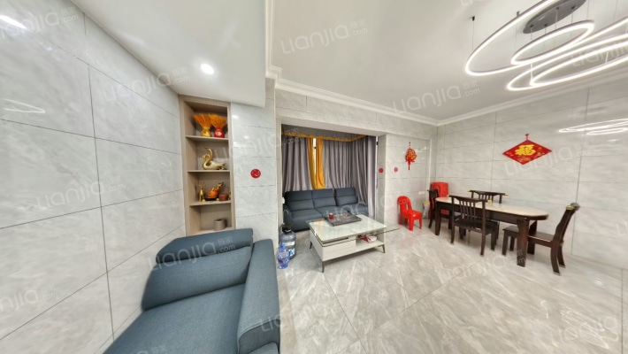 金山城二手房实景图