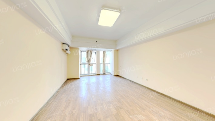 万达广场写字楼二手房实景图