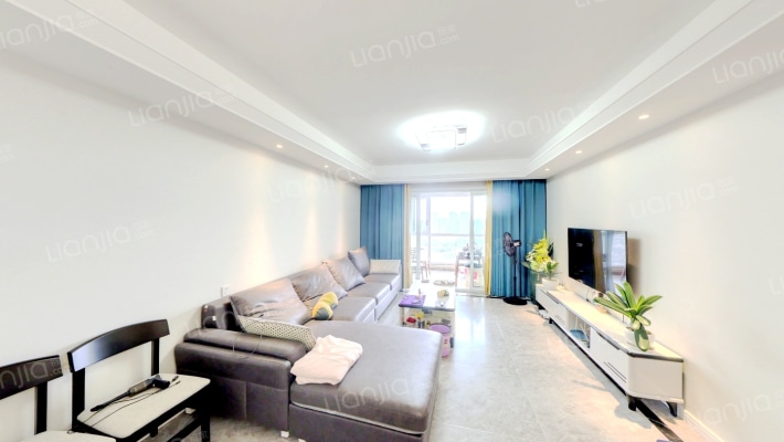 万科翡翠天骄二手房实景图