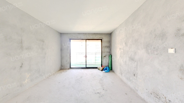 国瑞华庭二手房实景图