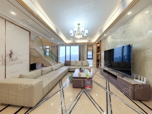 整租·融创白象街 5室1厅 跃层 东南/南