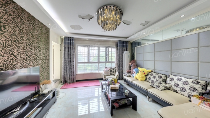 易景国际花园二手房实景图