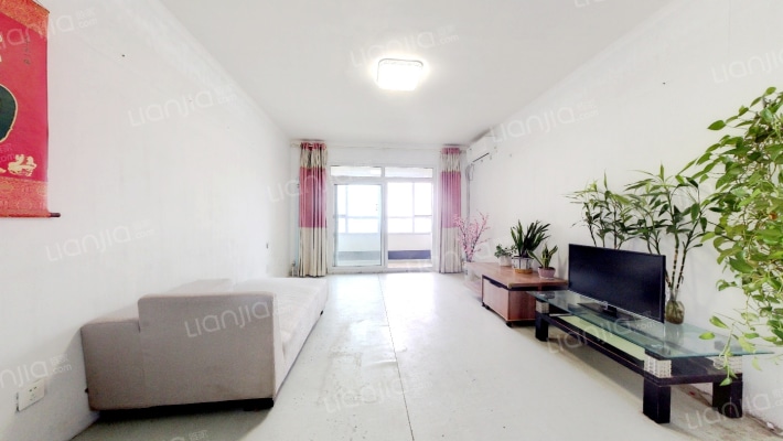 华储佳苑二手房实景图