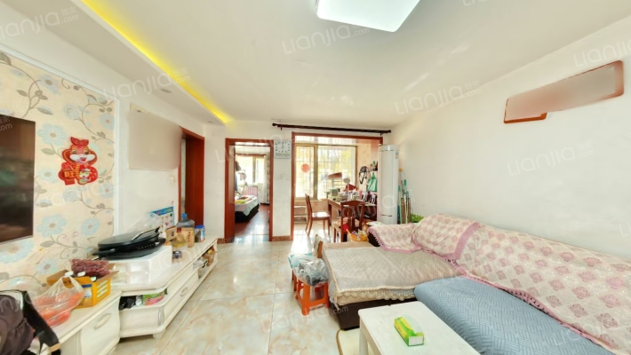 龙锦苑东三区二手房实景图