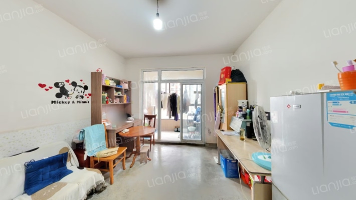 国基城邦逸墅二手房实景图