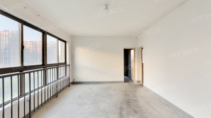 同和嘉苑东区二手房实景图