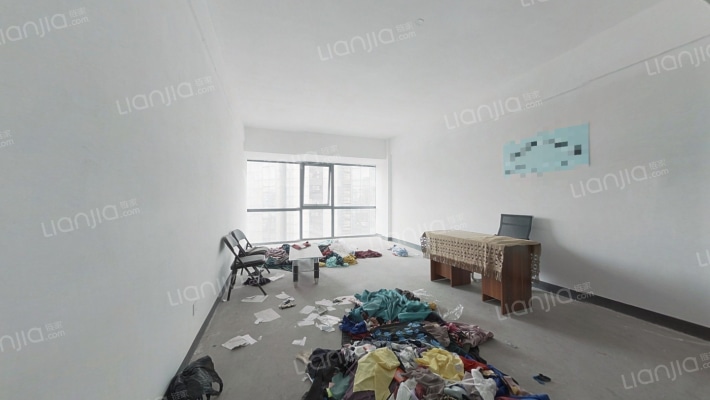 领先国际二手房实景图