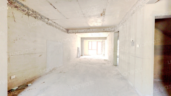 世茂国风龙院二手房实景图