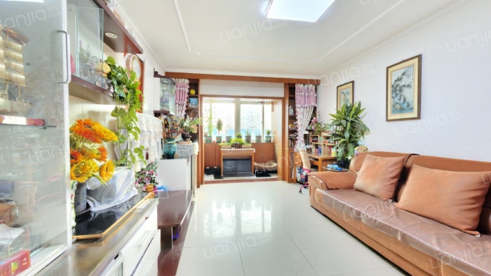 京艺新地二手房实景图