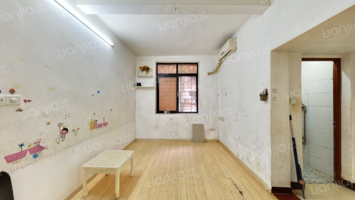 气象局大院二手房实景图