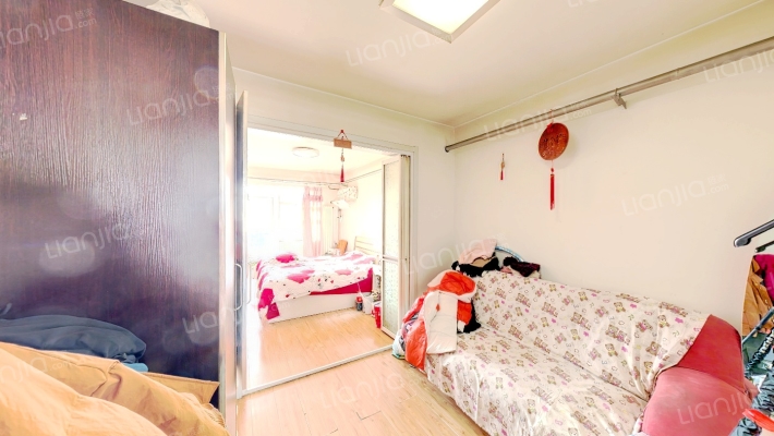 靖辰公寓二手房实景图