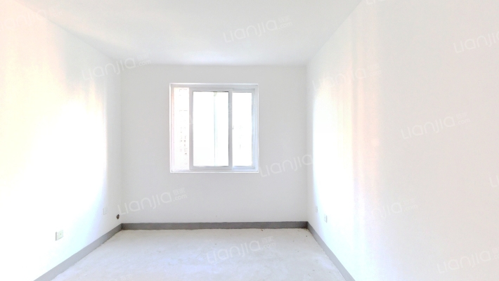 新河东苑二手房实景图