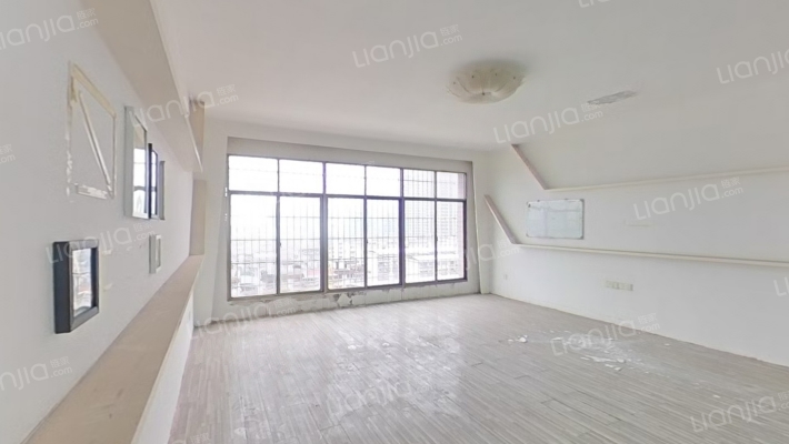 众鑫大厦二手房实景图