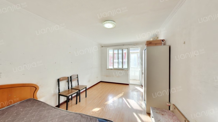 马家堡东里二手房实景图