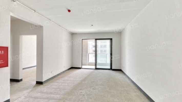 麓雅苑二手房实景图