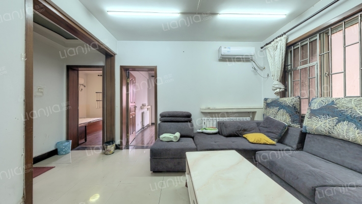 自由际二手房实景图