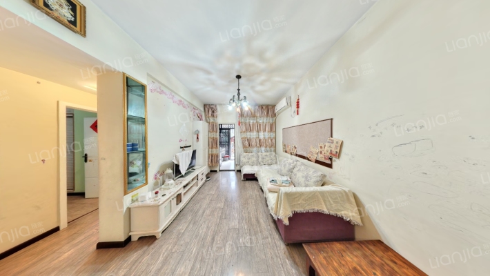 南方玫瑰城黄瑰苑B2区二手房实景图