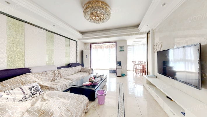 金波揽月二手房实景图