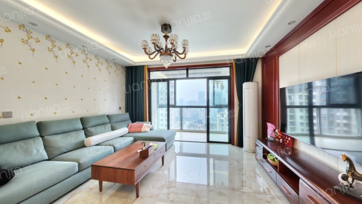 国际花都雏菊苑二手房实景图