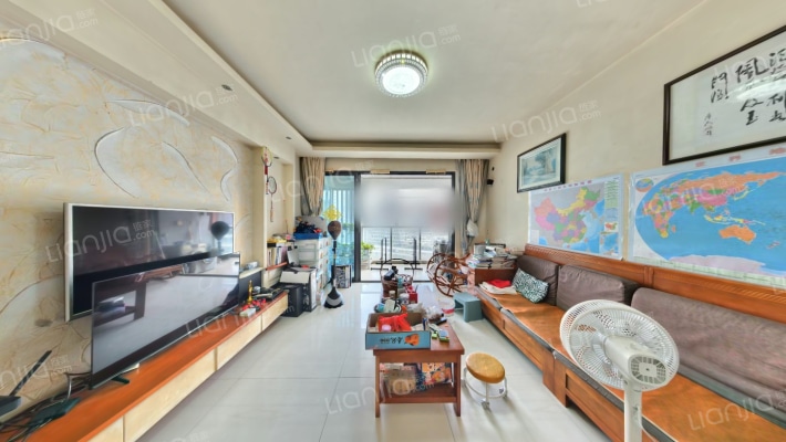 金地梅陇镇一期二手房实景图