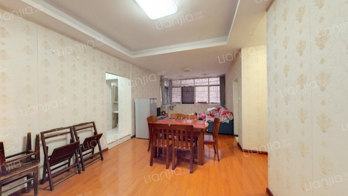 解放路22号二手房实景图