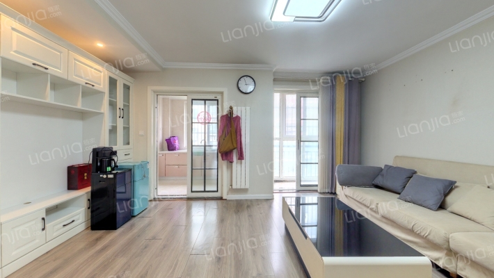 贵邦俊园东区二手房实景图