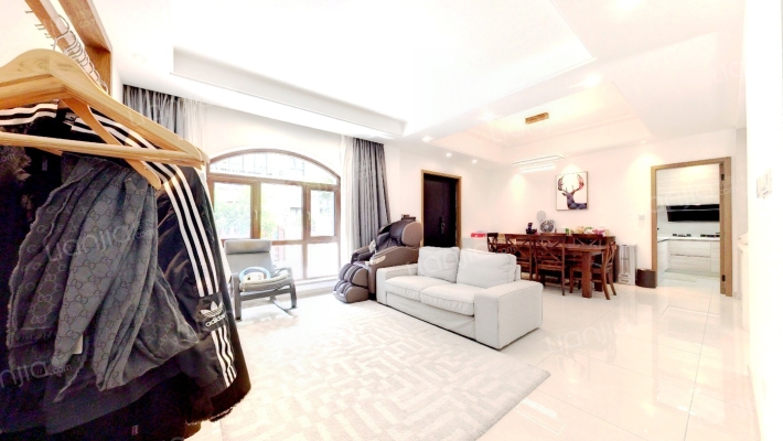 保利茉莉公馆三期二手房实景图