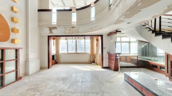 地税分局宿舍楼二手房实景图