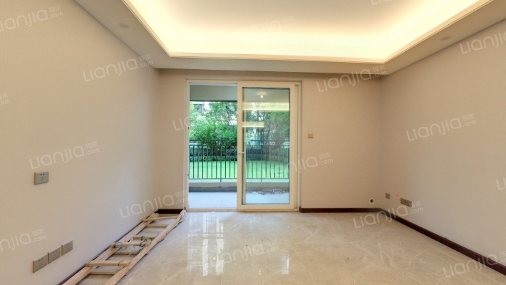 中南上悦城二期二手房实景图