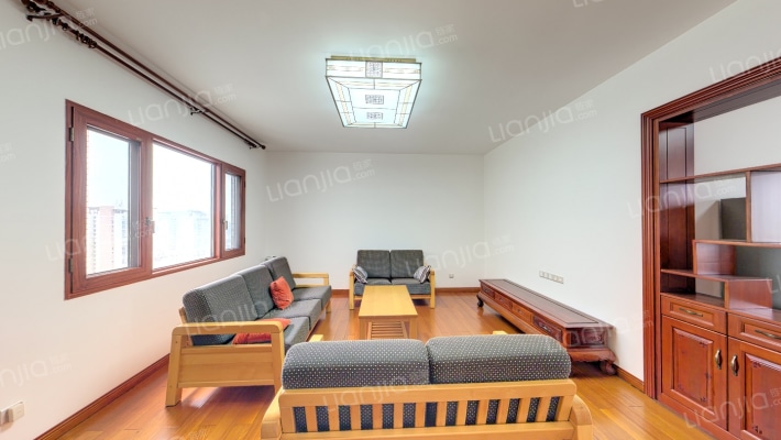 湖南省国家税务局宿舍二手房实景图