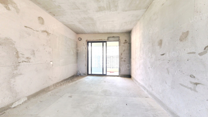 雅居乐龙湖常乐府二手房实景图