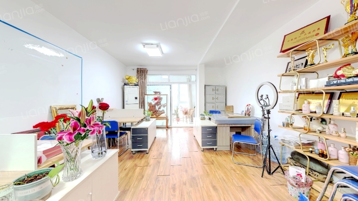 保利里院里二期二手房实景图