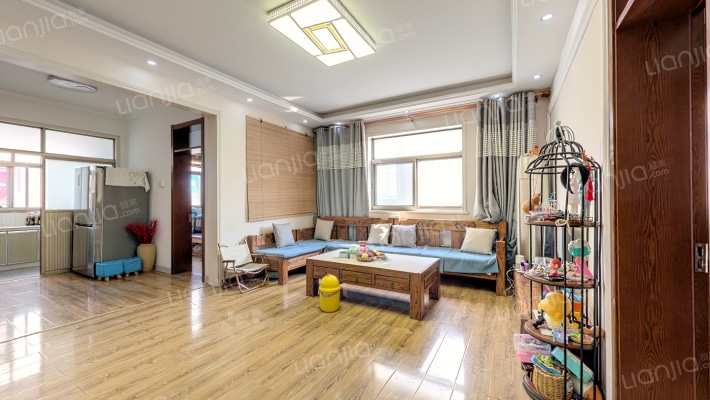 市委小区二手房实景图